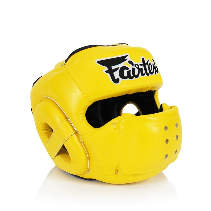 Шлем для бокса с полной защитой лица